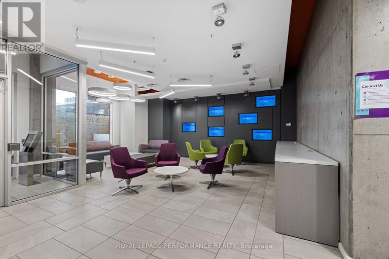 29665093/1118-105-champagne-avenue-s/west-centre-town/ottawa/ontario/K1S5E5_29