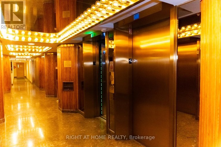 29448917/1516-2871-richmond-road/britannia-heights/ottawa/ontario/K2B8M5_44