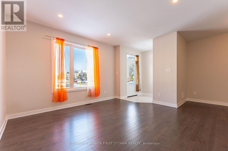 28161394/834-bascule-place/btwn-franktown-rd-fallowfield-rd/ottawa/ontario/K0A2Z0_5