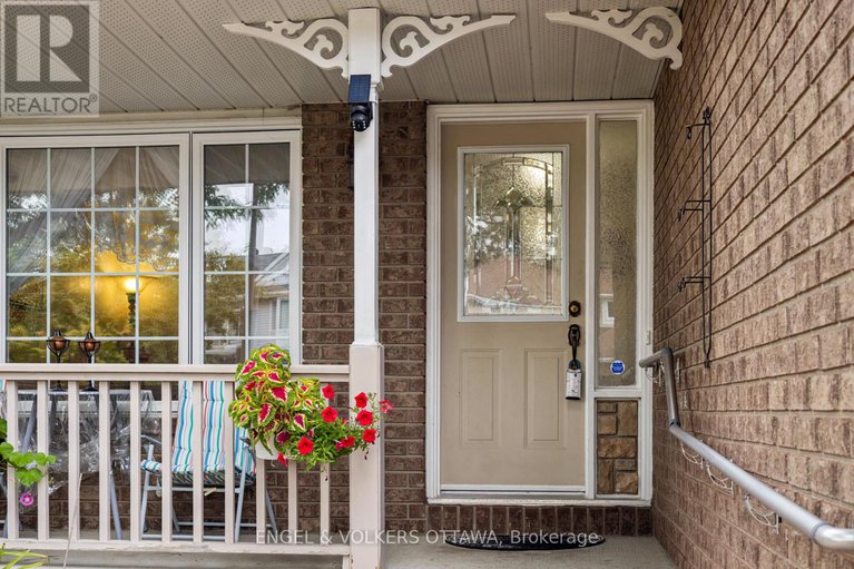 28798692/2213-noblewood-way/orleans-village/ottawa/ontario/K1W1E7_6