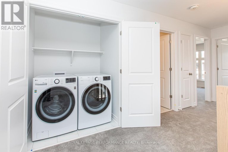 29649024/635-cordelette-circle/mer-bleuebradley-estatesanderson-park/ottawa/ontario/K1W0P2_38