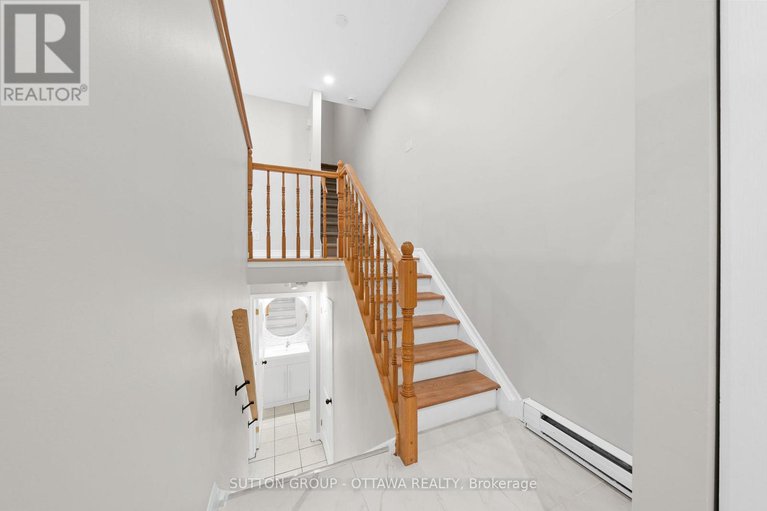 29110852/b-3-banner-road/sheahan-estatestrend-village/ottawa/ontario/K2H8T3_7