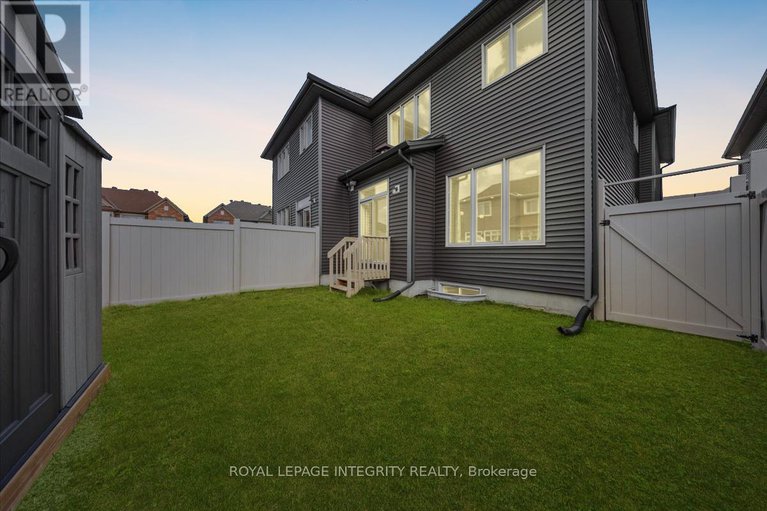 28843345/825-indica-street/stittsville-north/ottawa/ontario/K2S2J8_39