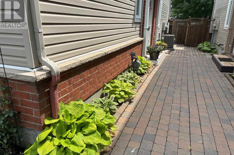 29023926/29d-cresthaven-drive/barrhaven-east/ottawa/ontario/K2G6T8_33