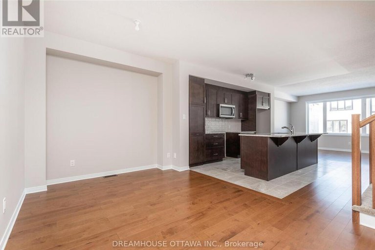 29473229/459-cope-drive/emerald-meadowstrailwest/ottawa/ontario/K2V0P1_5