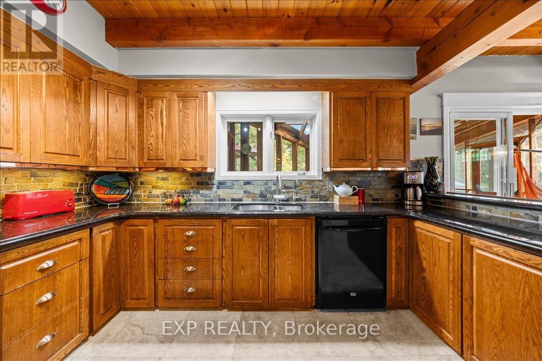 28972716/182-spruce-ridge-road/huntley-ward-south-west/ottawa/ontario/K0A1L0_10