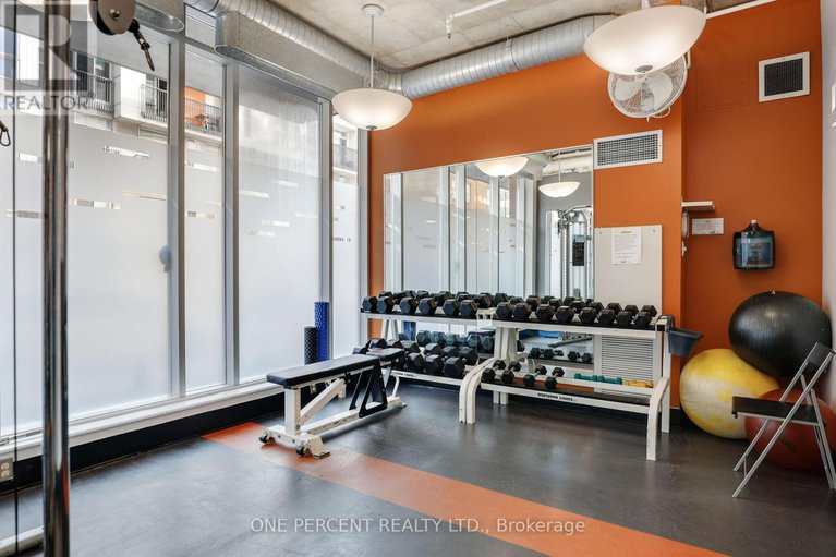 28529124/904-180-york-street/lower-townbyward-market/ottawa/ontario/K1N1J6_33