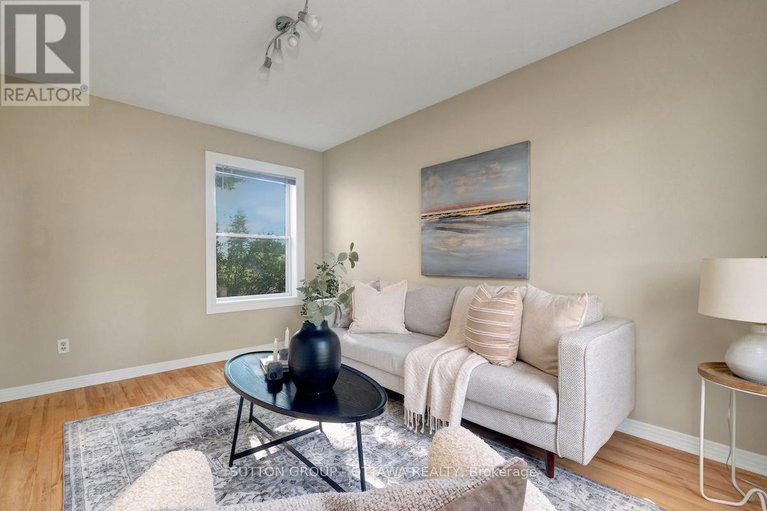 28649208/1677-bottriell-way-n/fallingbrookpineridge/ottawa/ontario/K4A1W1_15