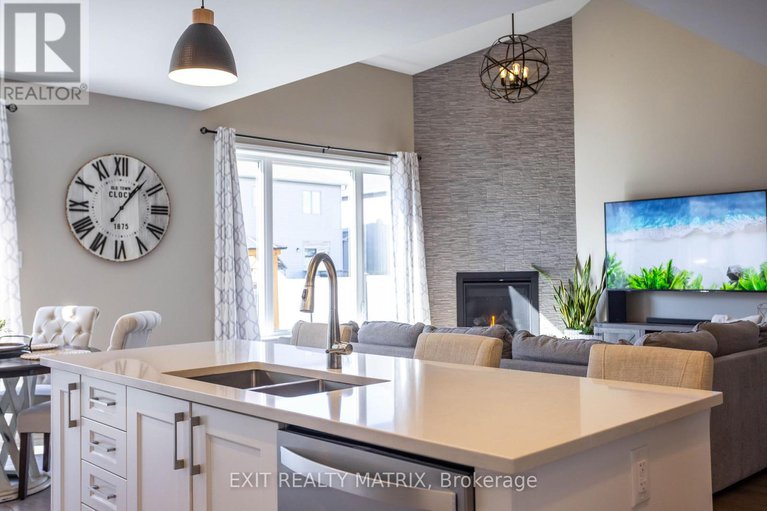 29094505/573-strasbourg-street/embrun/russell/ontario/K0A1W0_13