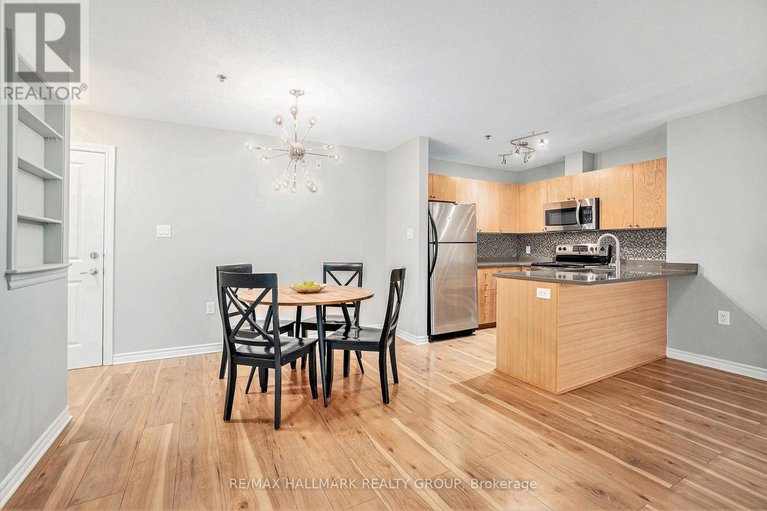 28427466/211-151-potts-private/notting-hillsummerside/ottawa/ontario/K4A0V7_11