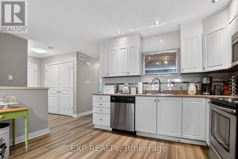 29209594/318-finner-court/almonte/mississippi-mills/ontario/K0A1A0_8