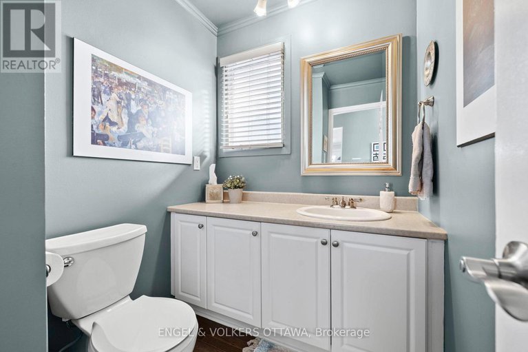 29330205/1336-cahill-drive/south-keys/ottawa/ontario/K1V7K4_12