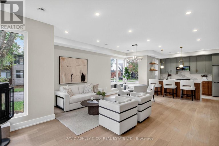 28963982/612-tweedsmuir-avenue/westborohampton-park/ottawa/ontario/K1Z5P3_32