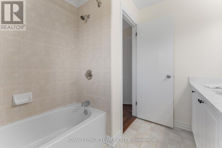 28862947/500-teskiwa-crescent/morgans-grantsouth-march/ottawa/ontario/K2W1H7_36