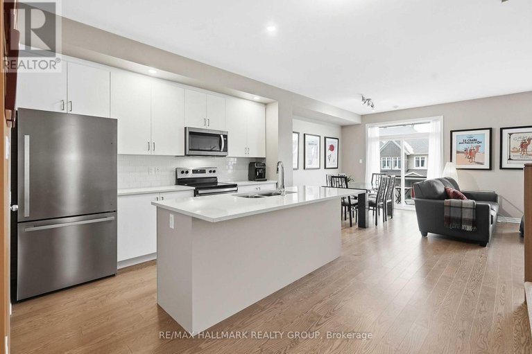 29120732/210-hawkmere-way/blossom-parkkemp-parkfindlay-creek/ottawa/ontario/K1T0R5_10