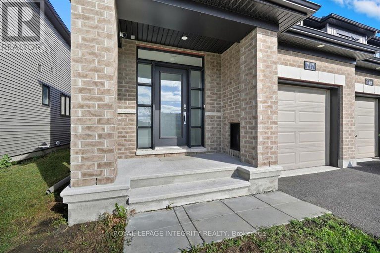 29028072/717-sebastian-street/avalon-east/ottawa/ontario/K4A5L1_2