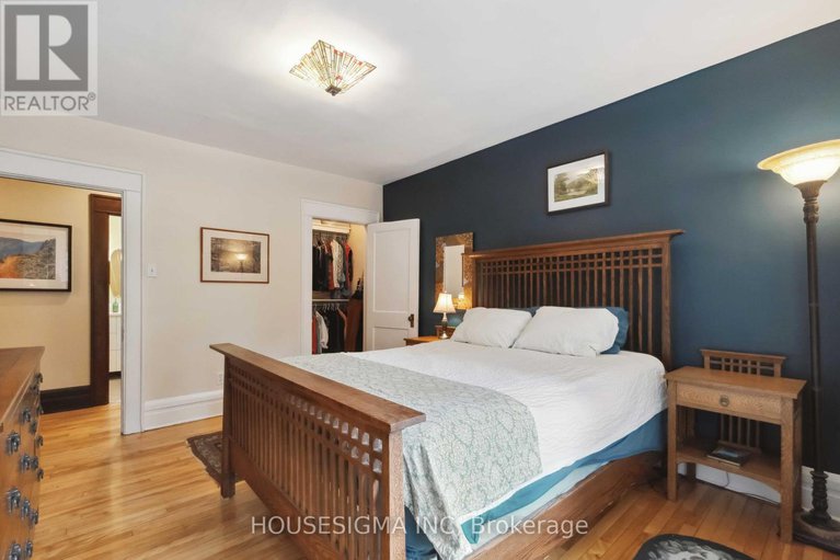 28834459/19-oakland-avenue/glebe/ottawa/ontario/K1S2T1_31
