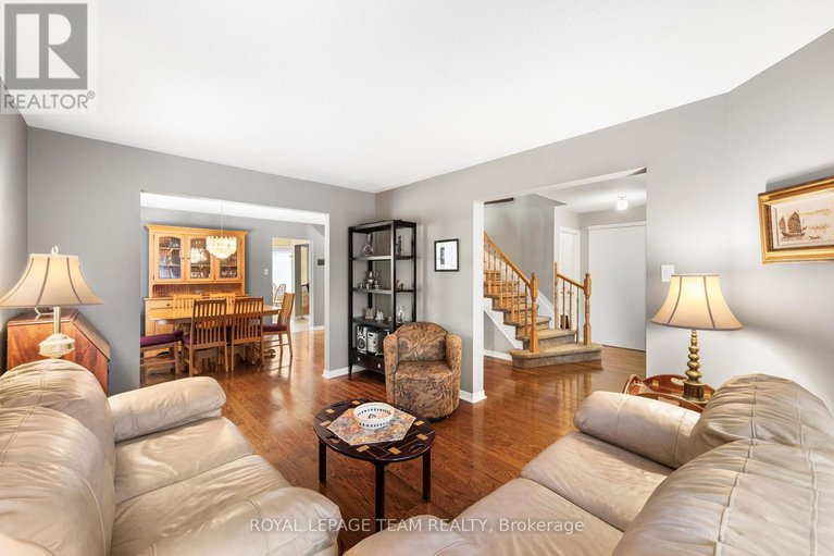 29030478/937-sheenboro-crescent/fallingbrookpineridge/ottawa/ontario/K4A3M6_5