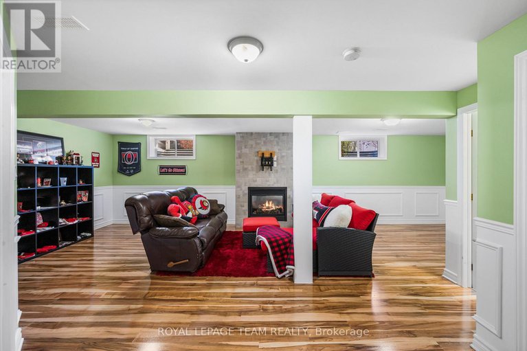 29049402/16-spinney-way/longfields/ottawa/ontario/K2J4Y8_27