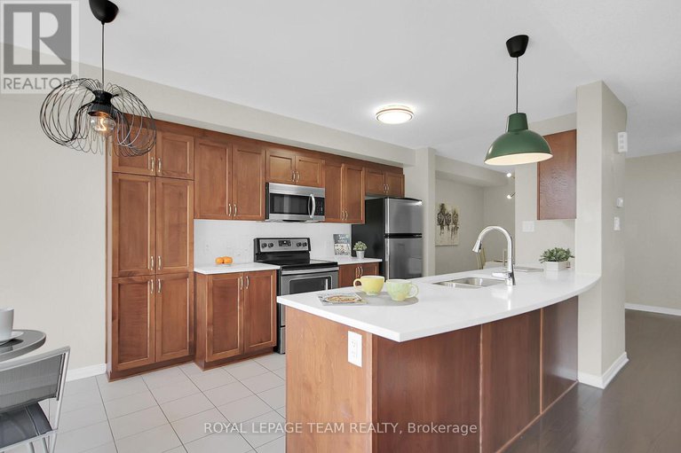 28857823/1464-carronbridge-circle/emerald-meadowstrailwest/ottawa/ontario/K2M0G6_11