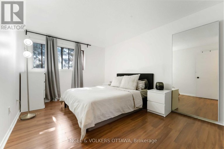 28946103/58-1375-bethamy-lane/beacon-hill-south/ottawa/ontario/K1J8P5_19