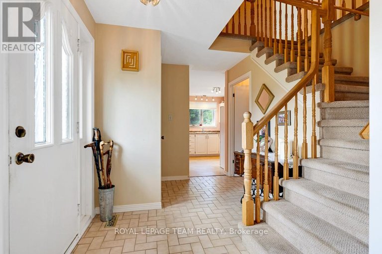 29638663/17-maric-trail/kemptville/north-grenville/ontario/K0G1J0_10