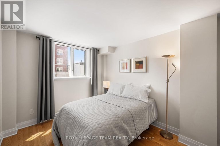 28741163/202-309-cumberland-street/lower-townbyward-market/ottawa/ontario/K1N7J1_16