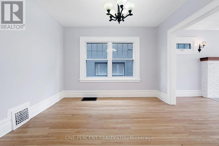28348247/165-hawthorne-avenue/ottawa-east/ottawa/ontario/K1S0B2_9