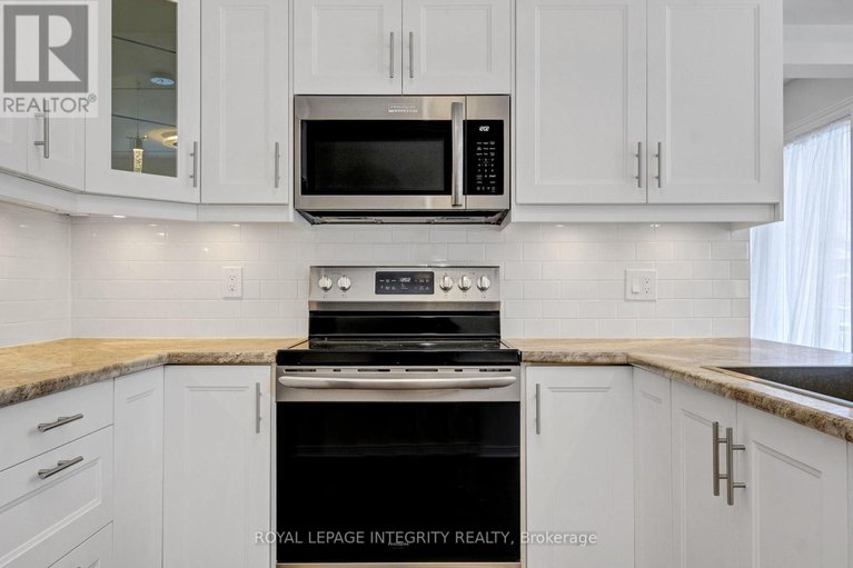 29232171/2177-lenester-avenue/mckellar-heightsglabar-park/ottawa/ontario/K2A4A9_11