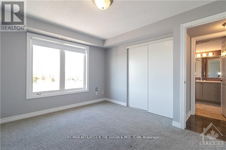 29520095/8-565-stonefield-private/barrhaven-east/ottawa/ontario/K2G4R6_14