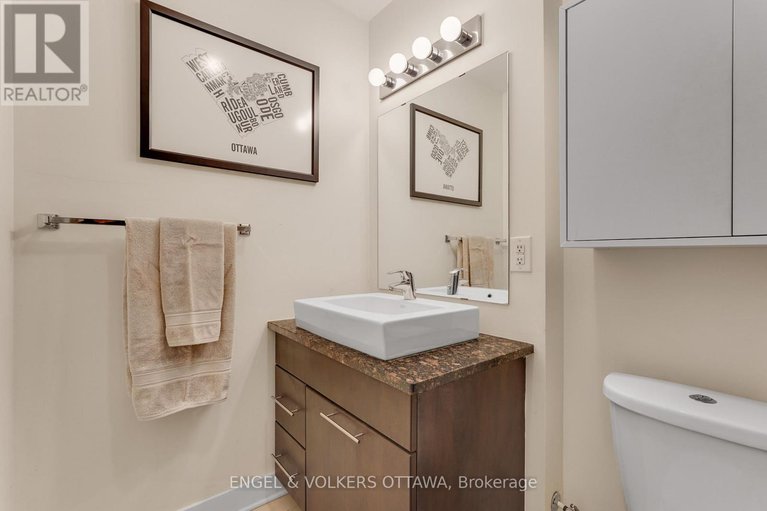 29426650/104-360-cumberland-street/lower-townbyward-market/ottawa/ontario/K1N0B1_20