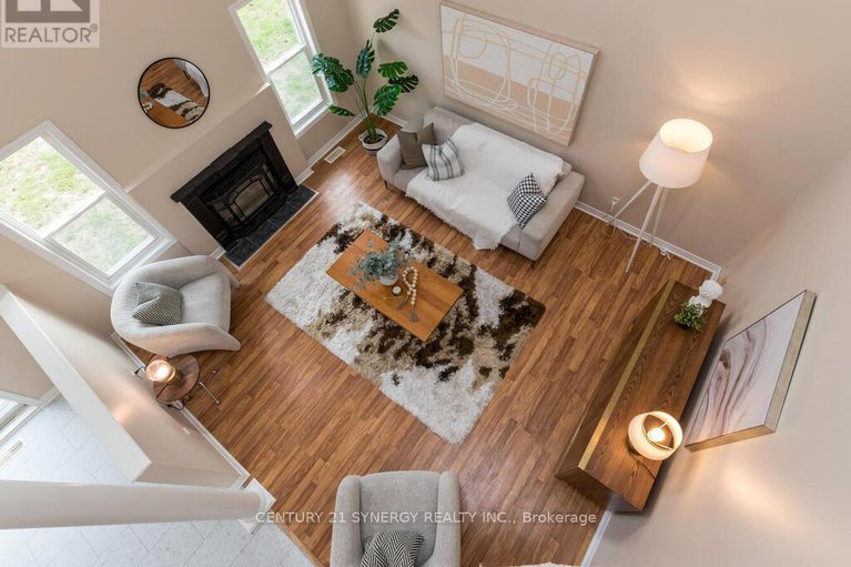 29081852/34-eliza-crescent/stittsville-south/ottawa/ontario/K2S2A3_15