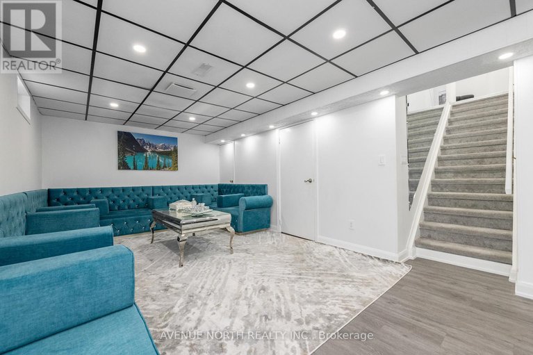 29440348/2007-tawney-road/hawthorne-meadows/ottawa/ontario/K1G1B5_40