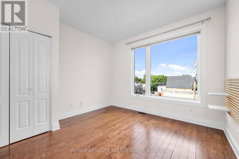 28266950/286-cambridge-street-n/west-centre-town/ottawa/ontario/K1R0B4_23