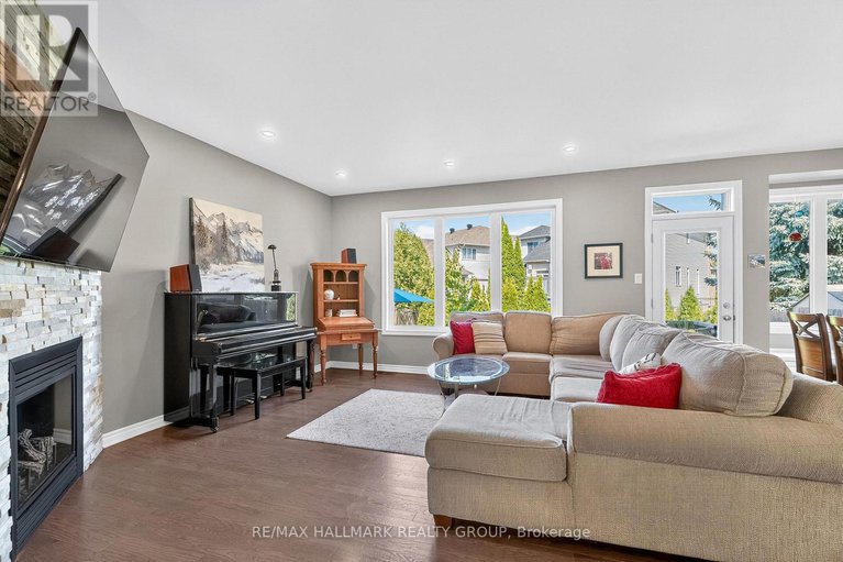 28861580/124-lily-pond-street/emerald-meadowstrailwest/ottawa/ontario/K2M0J3_11