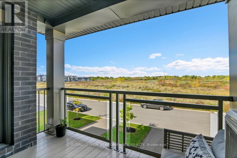 28973137/22-verglas-lane/mer-bleuebradley-estatesanderson-park/ottawa/ontario/K1W0P5_20