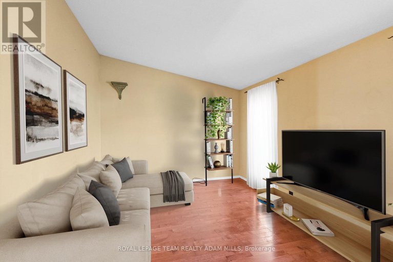 29106585/46-gentle-gate-crescent/hunt-club-parkgreenboro/ottawa/ontario/K1T1Z8_14