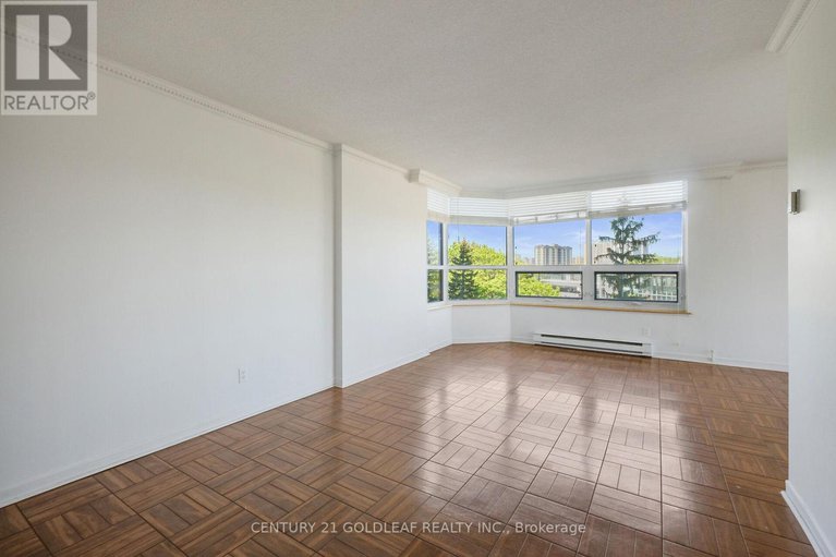 28374403/501-1500-riverside-drive-n/riverview-park/ottawa/ontario/K1G4J4_9