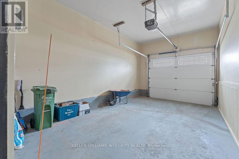 28206742/62-chippewa-avenue/meadowlandsst-claire-gardens/ottawa/ontario/K2G1Y2_31