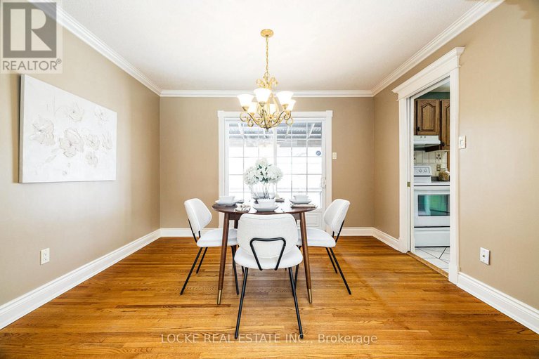 29431769/279-hoylake-crescent/bilberry-creekqueenswood-heights/ottawa/ontario/K1E1M1_9