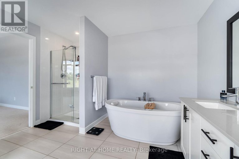 28494301/259-joshua-street/mer-bleuebradley-estatesanderson-park/ottawa/ontario/K0A2Y0_23