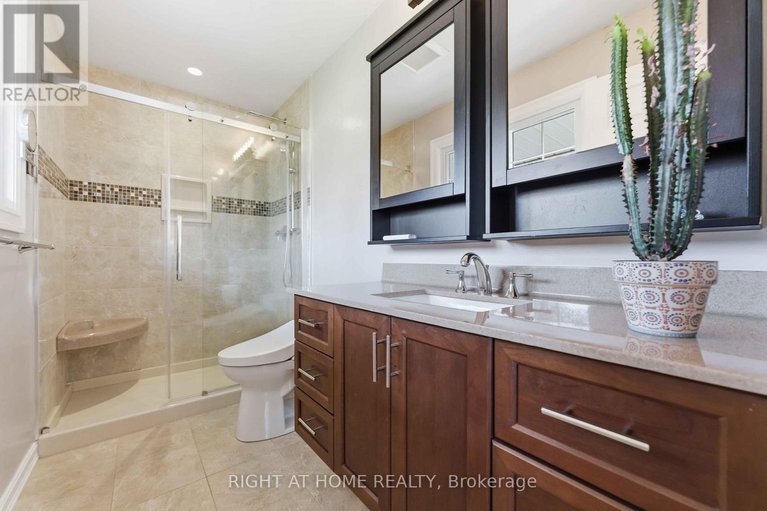 29633174/45-banting-way/beaverbrook/ottawa/ontario/K2K1P7_36