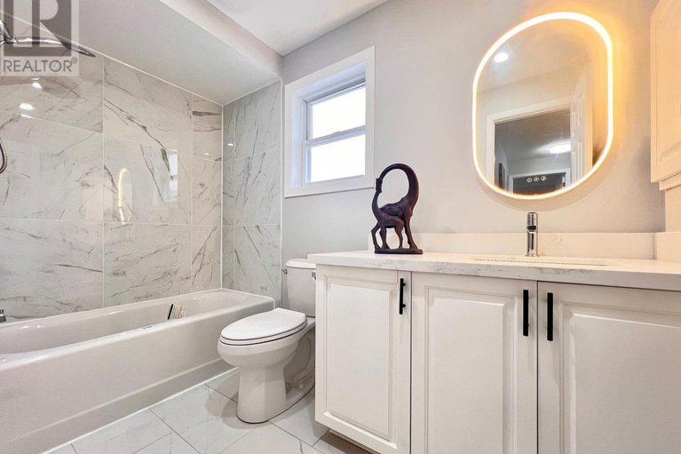 29584160/184-pinetrail-crescent/centrepointe/ottawa/ontario/K2G5B8_20