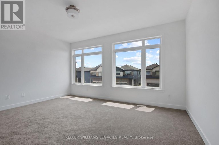 28608442/11-mendoza-way/emerald-meadowstrailwest/ottawa/ontario/K2S1B6_29