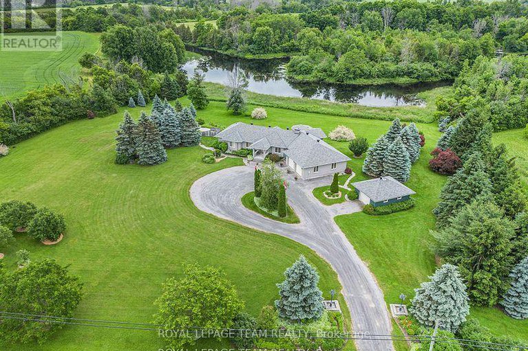 29238669/2124-cty-rd-18-road-s/north-grenville-twp-kemptville-south/north-grenville/ontario/K0G1J0_4