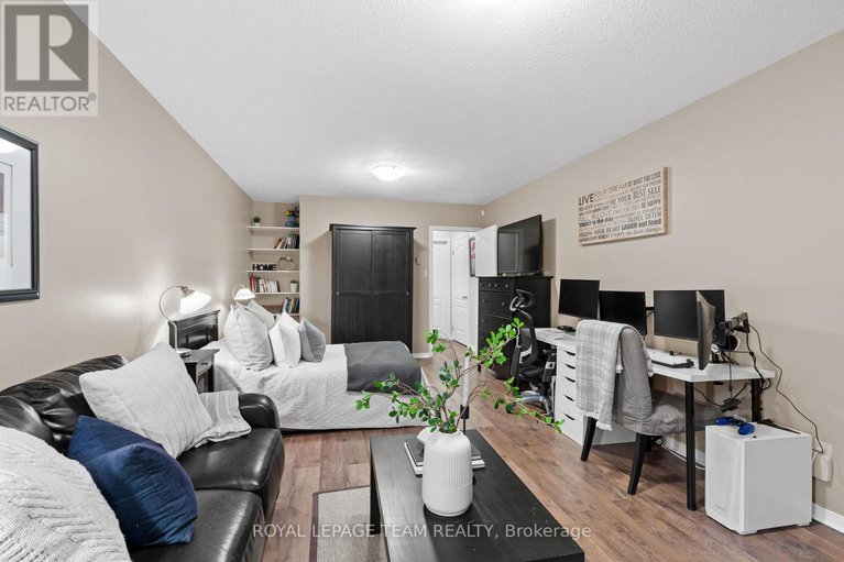 29209332/27-sandcliffe-terrace/centrepointe/ottawa/ontario/K2G5Y2_35