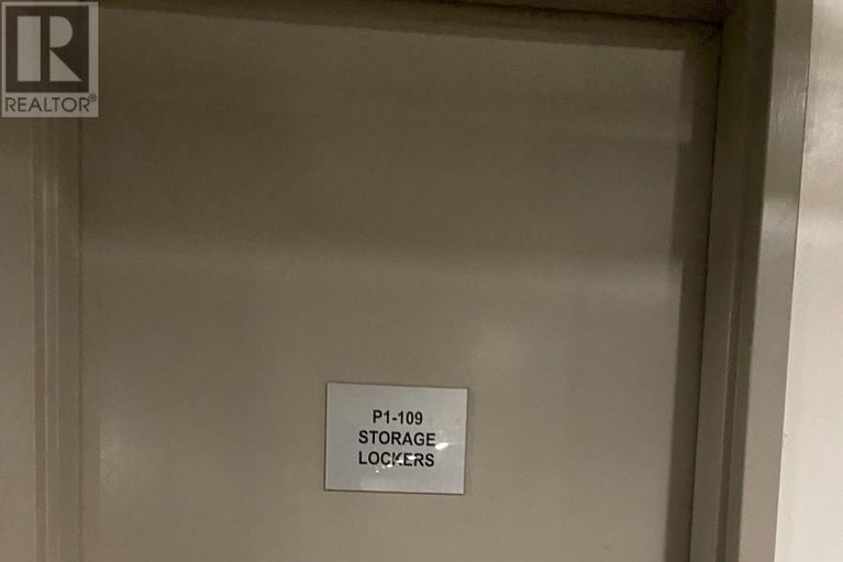 29645416/110-2785-baseline-road/redwood-park/ottawa/ontario/K2H0B7_24