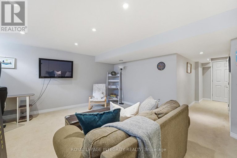 29620531/208-aquilo-crescent/stittsville-north/ottawa/ontario/K2S0L8_26