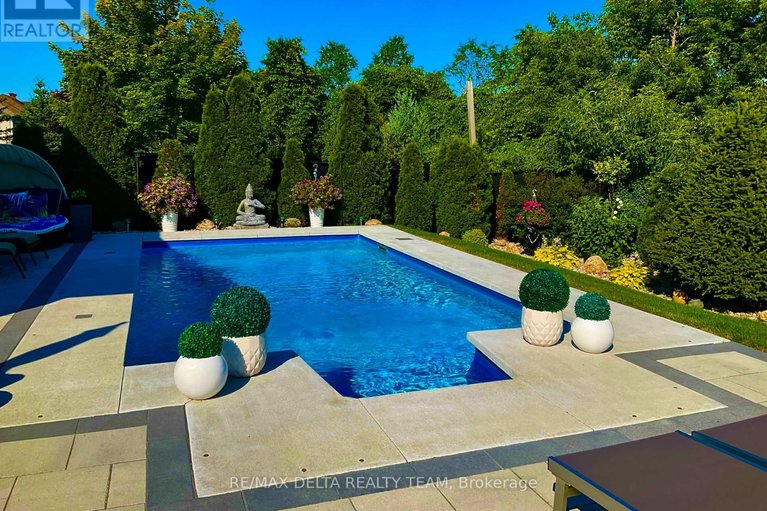 29461994/6948-mary-anne-drive/greely/ottawa/ontario/K4P0B9_46