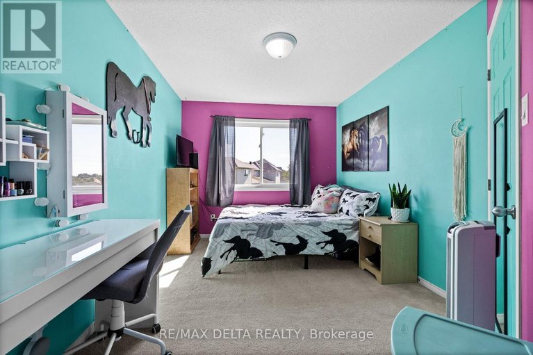 29662213/221-mercury-street/clarencerockland-twp/clarence-rockland/ontario/K4K0E8_33